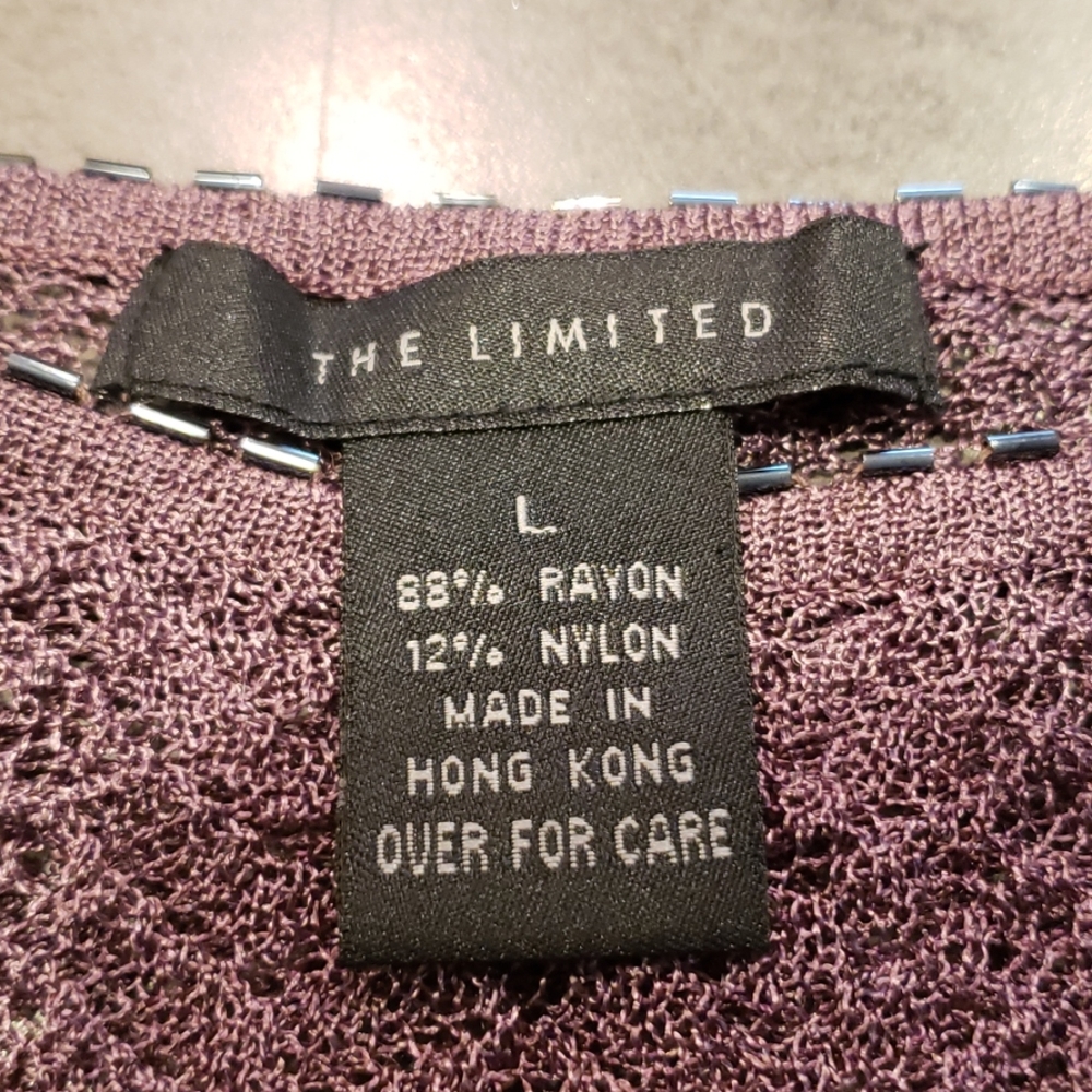 Limited camisole size large - Picture 3 of 4